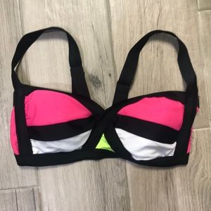 Color Block Bikini Top - New